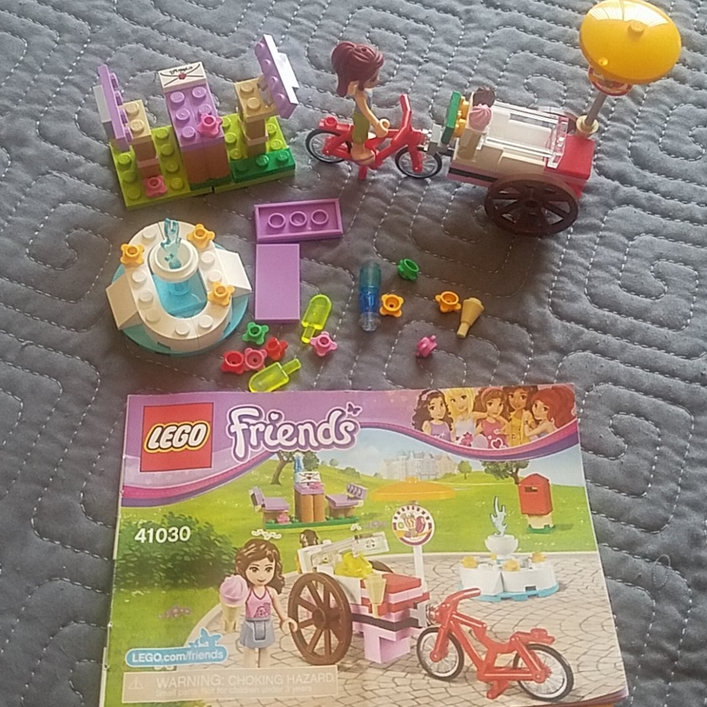 Lego friends ice cream bike